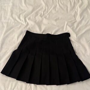 American Apparel Black Pleated Skirt